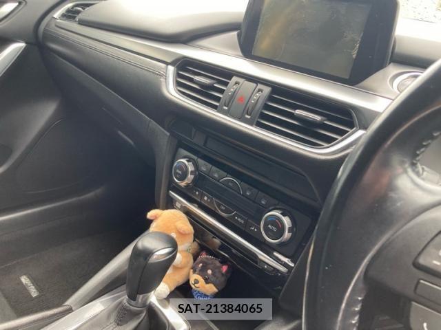 Mazda ATENZA 2016-02 8743617-17