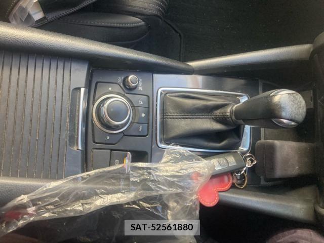 Mazda ATENZA 2015-09 8743616-21