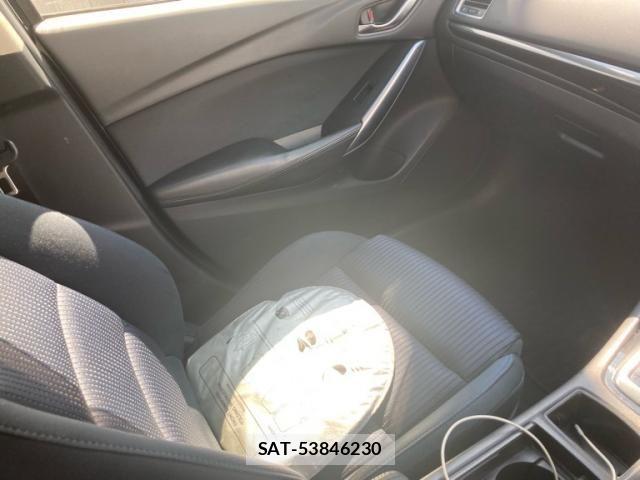 Mazda ATENZA 2014-09 8743615-17