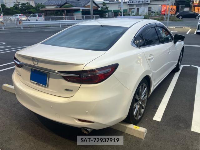 Mazda ATENZA 2018-06 8796555-2