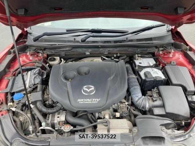 Mazda ATENZA 2013-11 8830104-15
