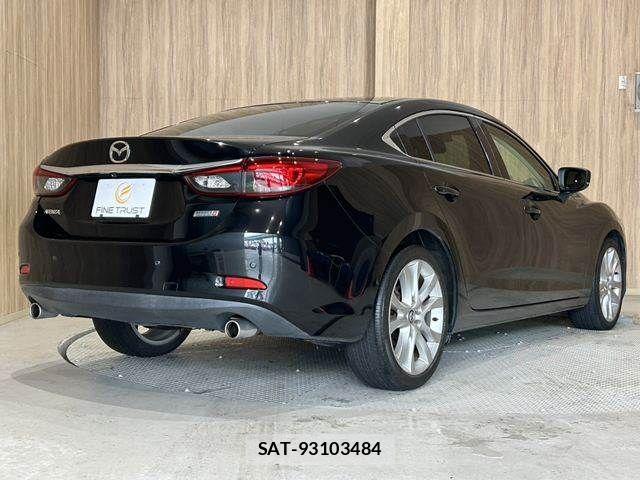 Mazda ATENZA 2016-08 8830102-19
