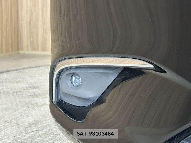 Mazda ATENZA 2016-08 8830102-26
