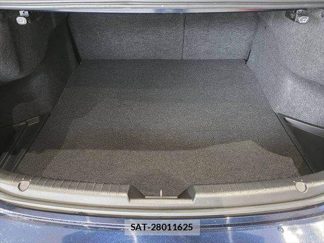 Mazda ATENZA 2018-10 8830090-11