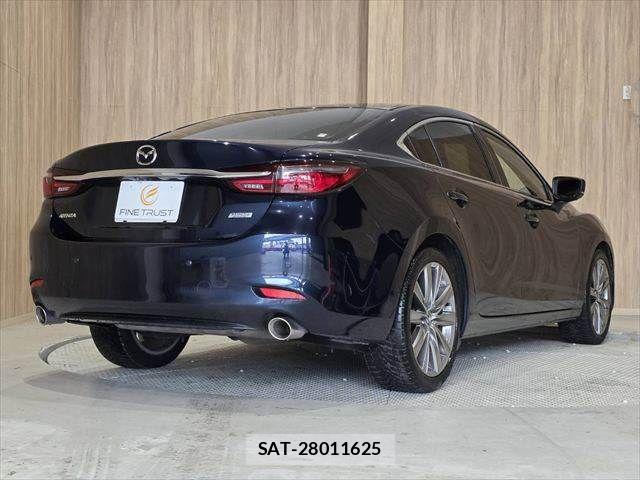 Mazda ATENZA 2018-10 8830090-18