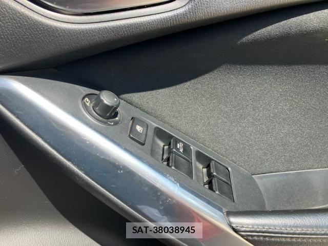 Mazda ATENZA 2013-08 8849684-21