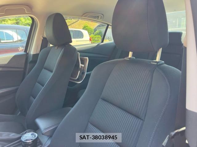 Mazda ATENZA 2013-08 8849684-8