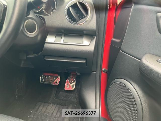 Mazda ATENZA 2011-10 8848613-10