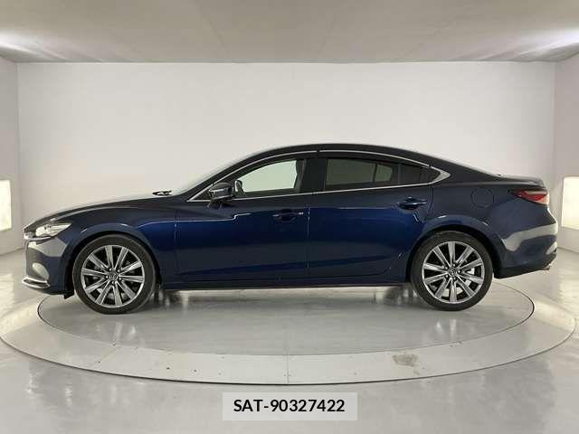 Mazda ATENZA 2018-08 8849178-2