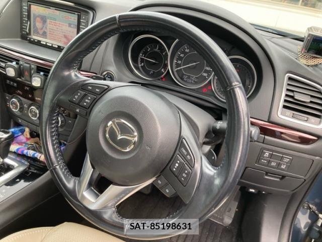 Mazda ATENZA 2013-06 8871390-10