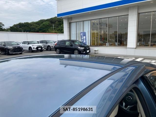 Mazda ATENZA 2013-06 8871390-7