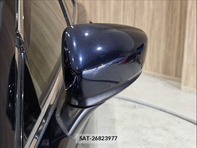 Mazda ATENZA 2016-08 8880623-26