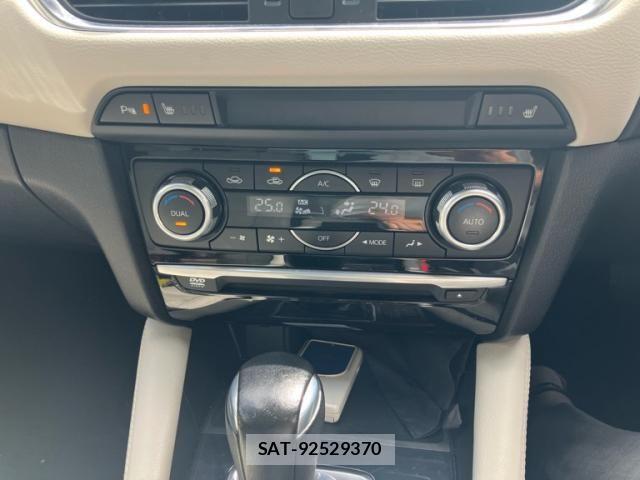Mazda ATENZA 2016-01 8880625-16