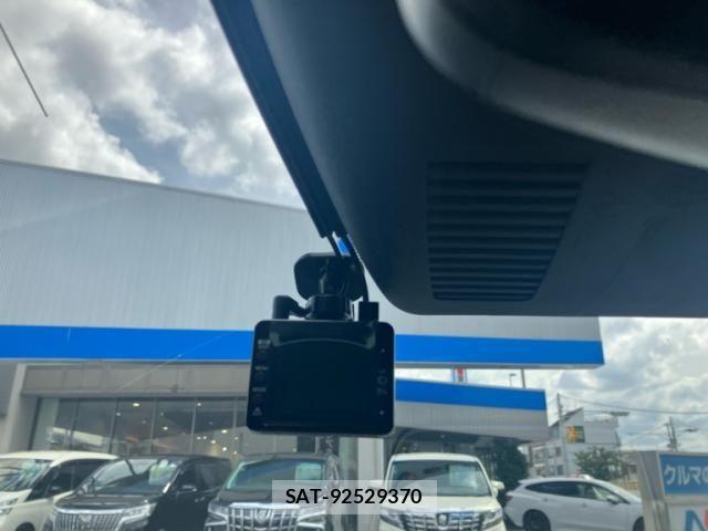 Mazda ATENZA 2016-01 8880625-18