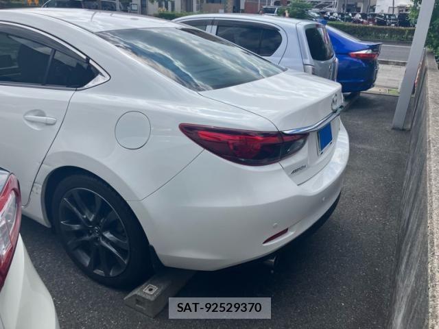 Mazda ATENZA 2016-01 8880625-1