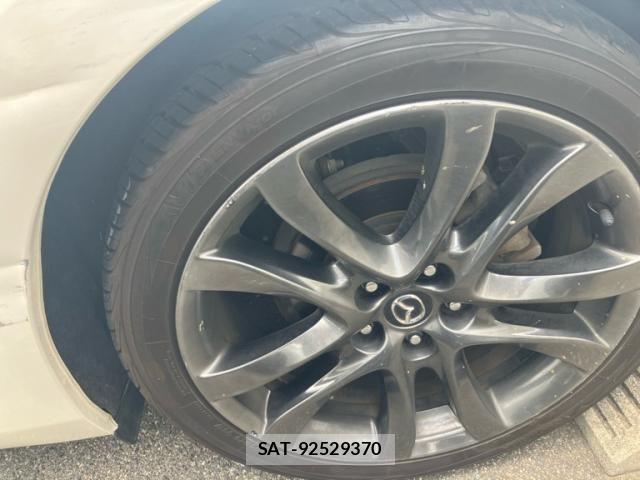 Mazda ATENZA 2016-01 8880625-3