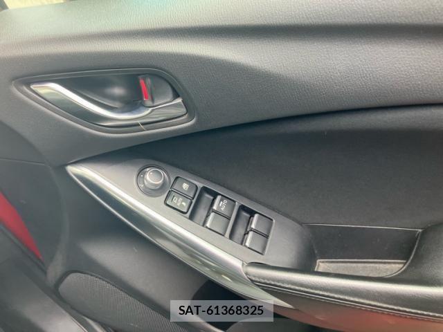 Mazda ATENZA 2017-03 7057058-5