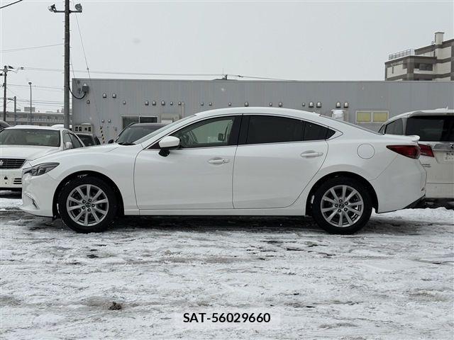 Mazda ATENZA 2015-10 8074452-3