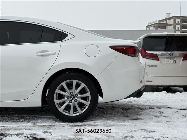 Mazda ATENZA 2015-10 8074452-4