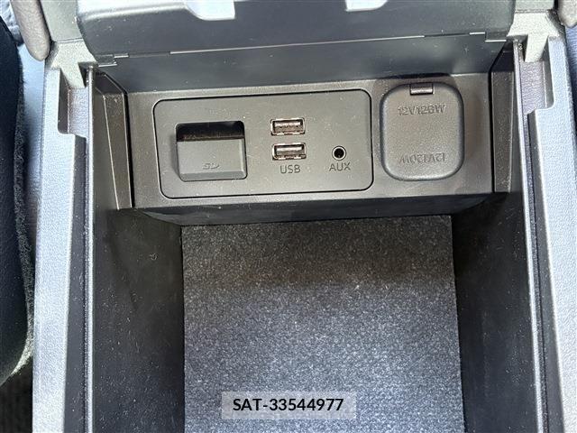 Mazda ATENZA 2015-03 8131089-23