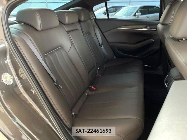 Mazda ATENZA 2019-01 8208532-10