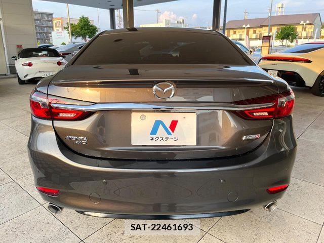 Mazda ATENZA 2019-01 8208532-15