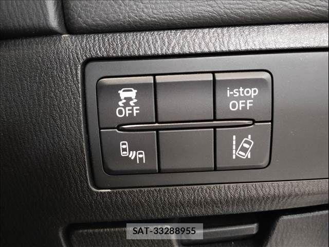 Mazda ATENZA 2015-12 8208533-8