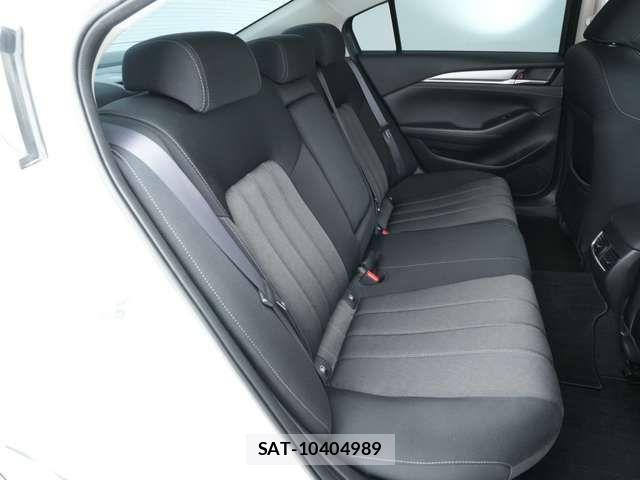Mazda ATENZA 2019-01 8366838-6