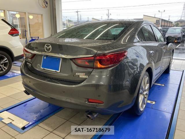 Mazda ATENZA 2018-03 8743619-8
