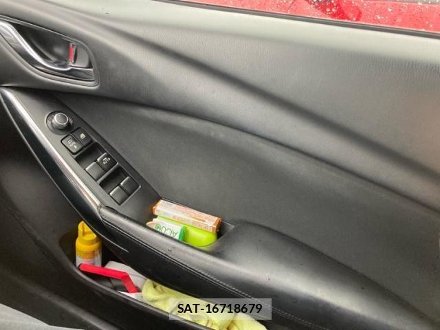 Mazda ATENZA 2018-03 8743619-20