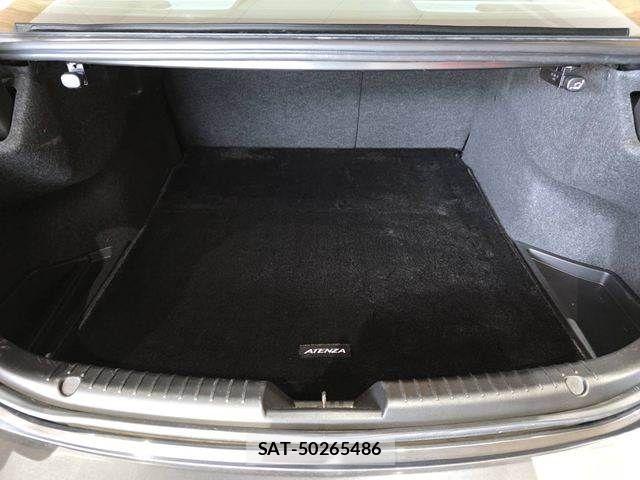 Mazda ATENZA 2016-09 8830106-10