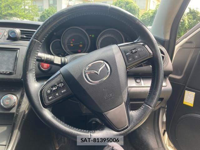 Mazda ATENZA SPORT WAGON 2011-08 8245806-11