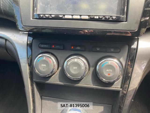 Mazda ATENZA SPORT WAGON 2011-08 8245806-12