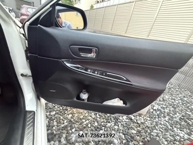 Mazda ATENZA SPORT WAGON 2004-07 8366837-13