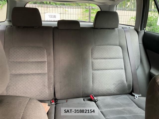 Mazda ATENZA SPORT WAGON 2004-02 8743625-17