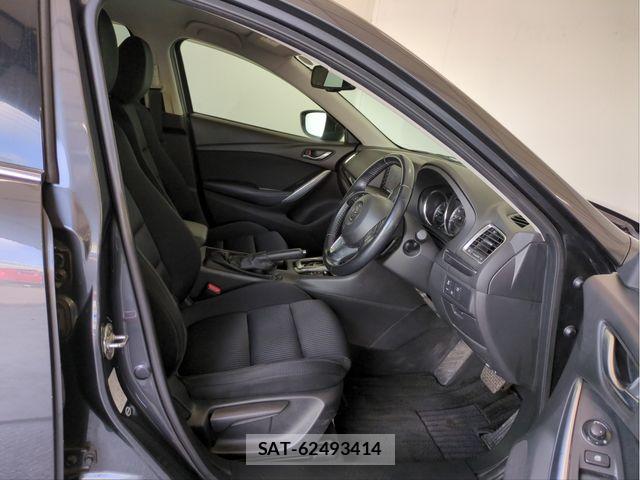 Mazda ATENZA WAGON 2013-08 8208534-25