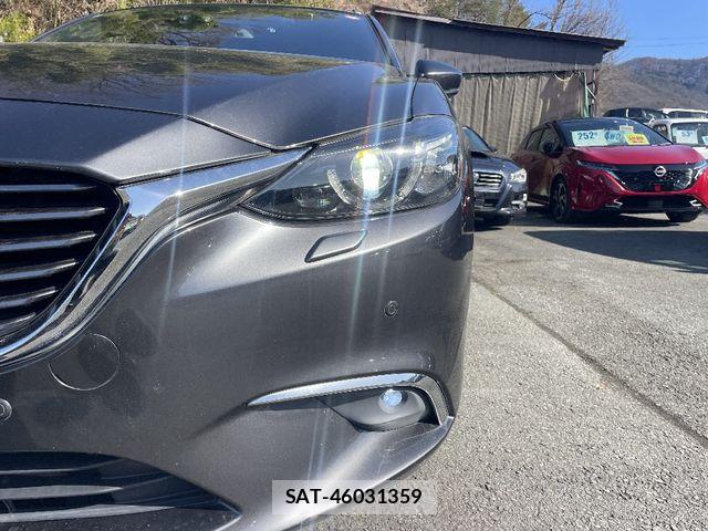 Mazda ATENZA WAGON 2017-01 6908009-23