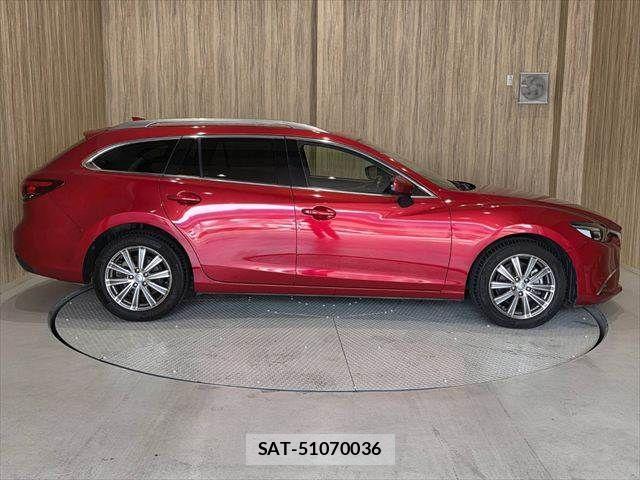 Mazda ATENZA WAGON 2015-02 7251409-16