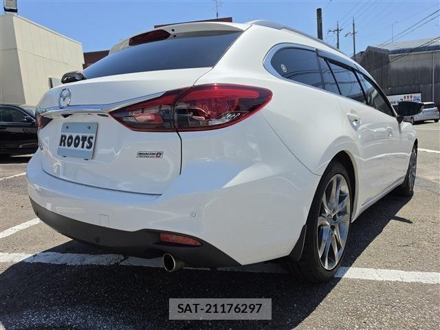 Mazda ATENZA WAGON 2016-01 7251407-1