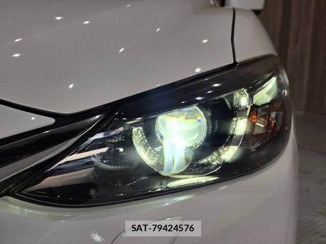 Mazda ATENZA WAGON 2017-06 7617840-12