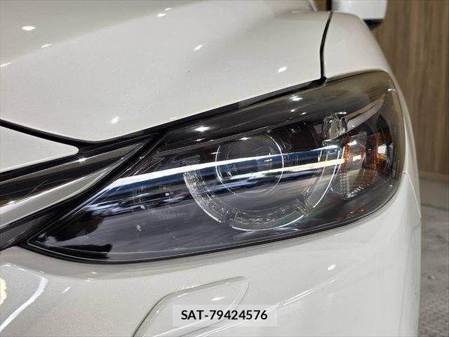 Mazda ATENZA WAGON 2017-06 7617840-22