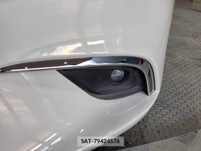 Mazda ATENZA WAGON 2017-06 7617840-23