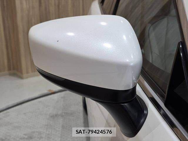 Mazda ATENZA WAGON 2017-06 7617840-27