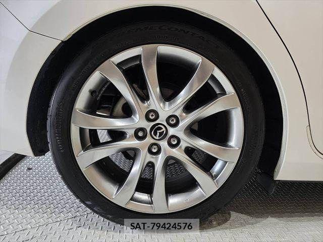 Mazda ATENZA WAGON 2017-06 7617840-29