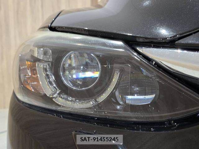 Mazda ATENZA WAGON 2015-02 7725320-24