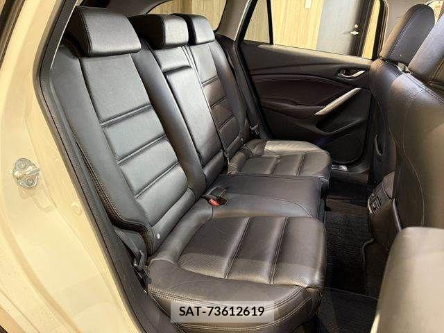 Mazda ATENZA WAGON 2015-07 8036566-10