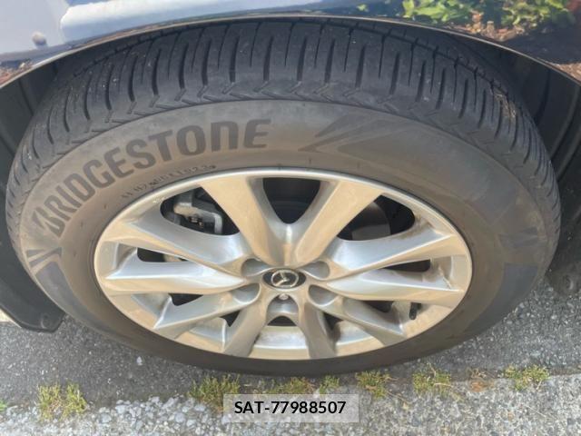 Mazda ATENZA WAGON 2017-01 8315280-21