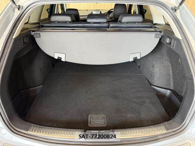 Mazda ATENZA WAGON 2016-04 8562539-10