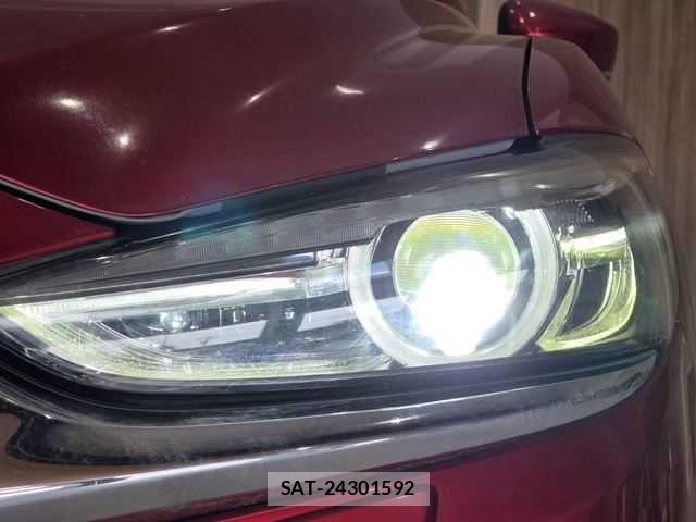 Mazda ATENZA WAGON 2019-01 8627571-13