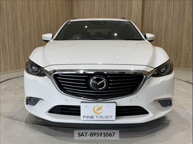 Mazda ATENZA WAGON 2017-03 8880628-15